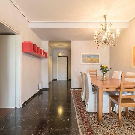 Spacious & Modern Flat In Heart Of Atény Exteriér fotografie